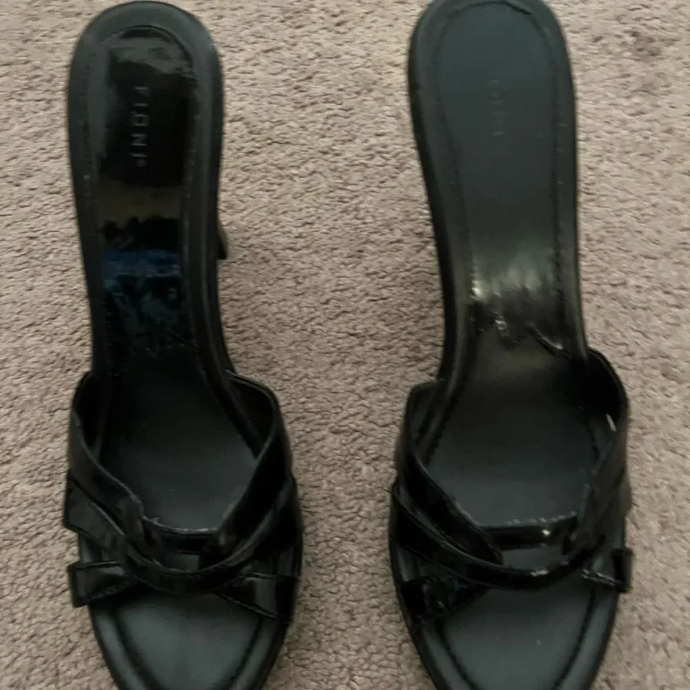 ‎Fioni heels 10
